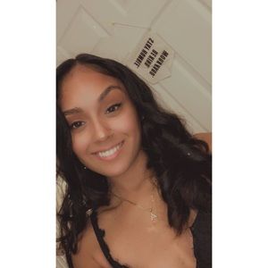 Meet your Posher, Amber